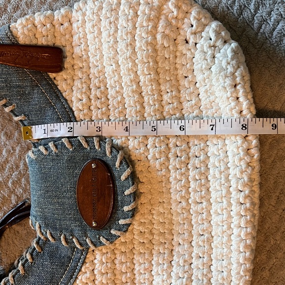 Tommy Hilfiger Hobo - Picture 5 of 9